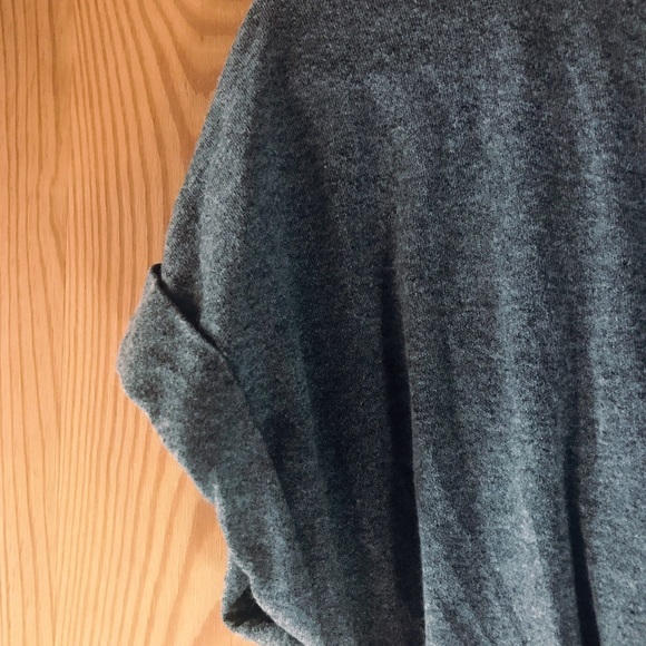 Heather Gray Casual Dress - Picture 3 of 4